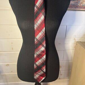 Gigante Moda Red, Black & White Plaid Tie – 80% Polyester / 20% Silk Men’s